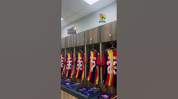 Exclusive view of Hearts of Oak dressing room | GPL 2025/26