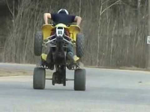 quad atv suzuki ltz 400 stunts.mpg