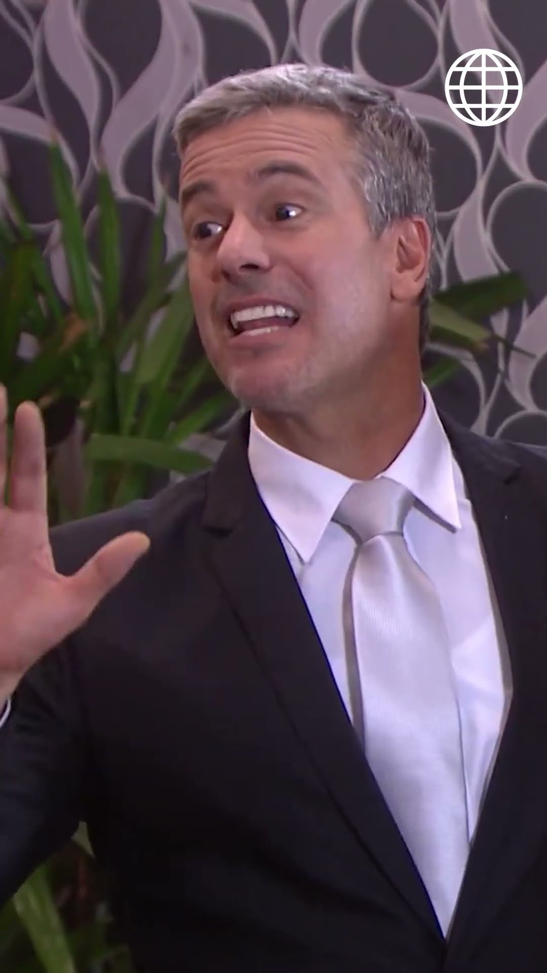 Al Fondo hay Sitio 8: When Isabella married Sergio | #shorts