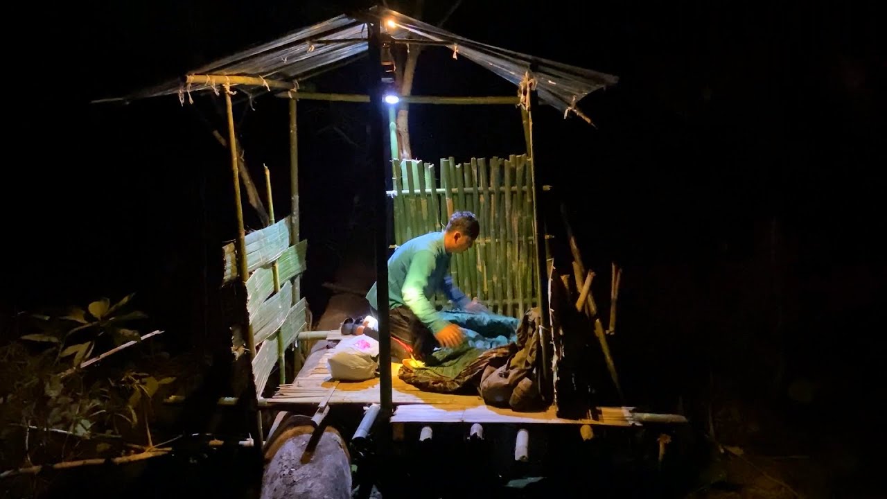 การกลับมาต่อเติมที่พักครั้งนี้แปลกมาก เกิดประกฏการณ์ธรรมชาติที่ไม่เคยพบเจอมาก่อนตั้งแต่เข้าป่า