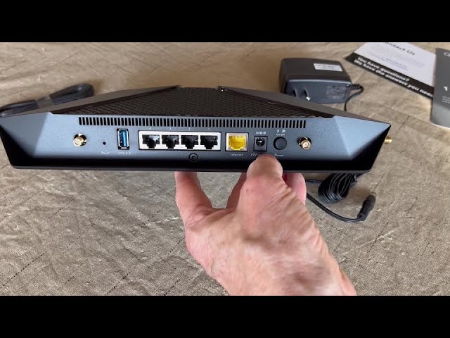 Routeur Wifi NETGEAR RAX40 Nighthawk Wifi 6 - AX3000