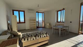 Visit the appartment of Simone & Rosella and enjoy breath taking views EN