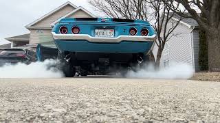 Idle and little rev in the ‘71 Z28