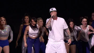 Vanilla Ice performs Ice Age Baby at 2016 Cinema Con