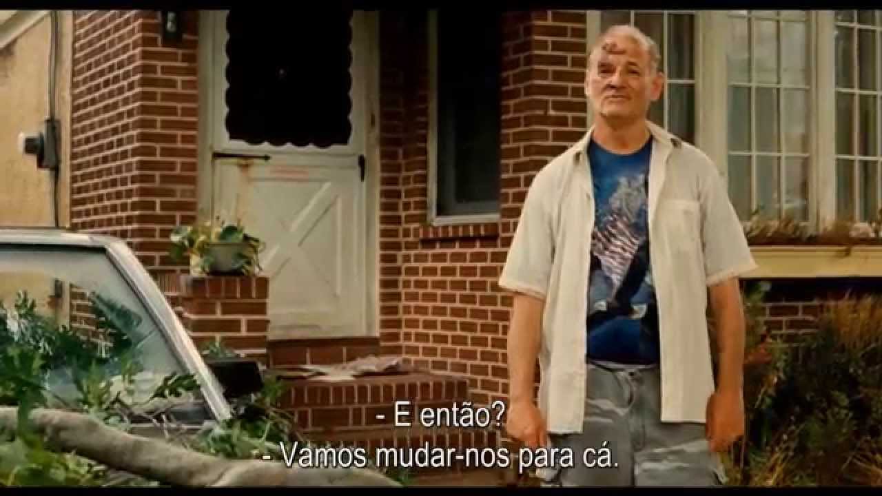 Um Santo Vizinho (Trailer)