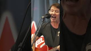 Video thumbnail of "James Blunt Covers Miley Cyrus 🤩💐 #jamesblunt #mileycyrus"