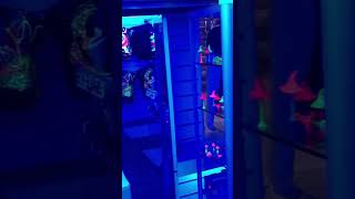 Yasaksız Şehir Amsterdam’da Sıradan Bir Mağaza.. Resimi