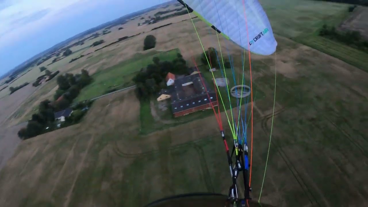 Dudek DriftAir mild spiral still descending at 16-18m/s