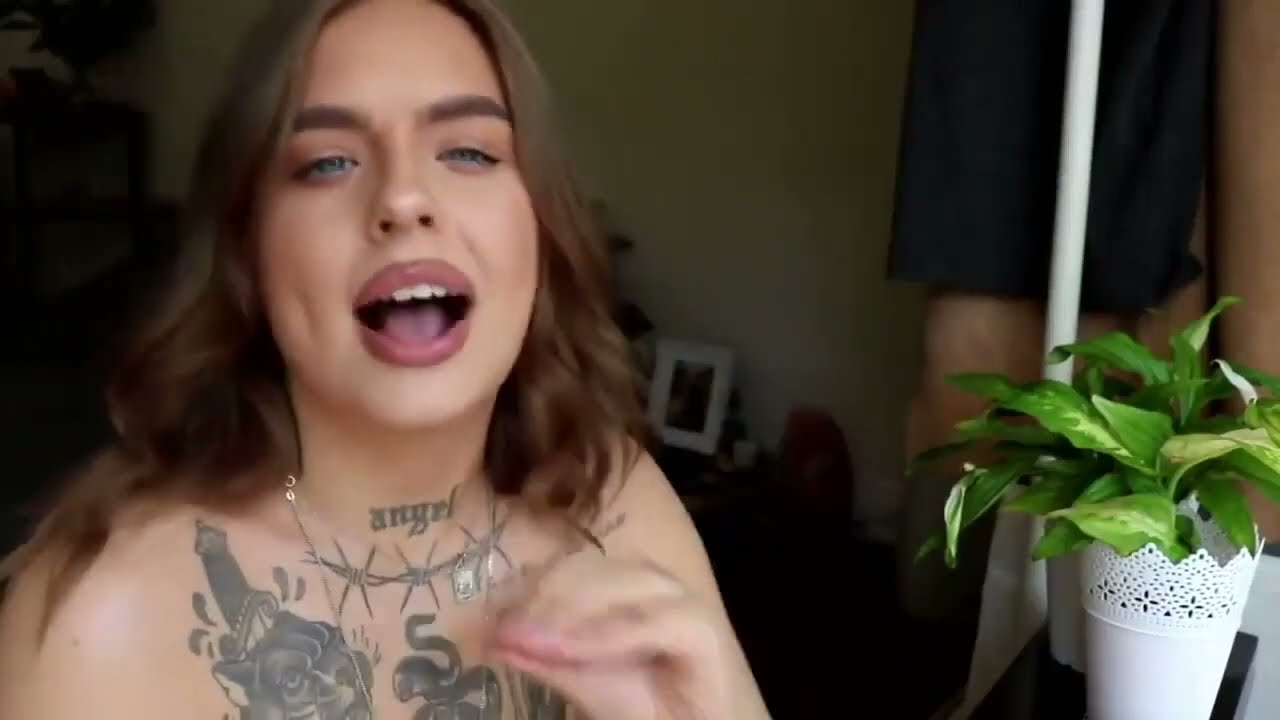 Young Dumb Honey Bun Rage