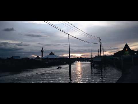Kampong Ayer Vibes Brunei Darussalam AS1
