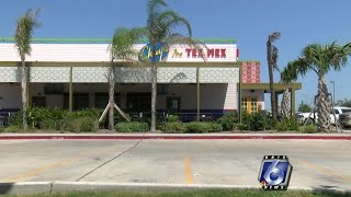 Use of photo describe Chuy's dress code causes concerns