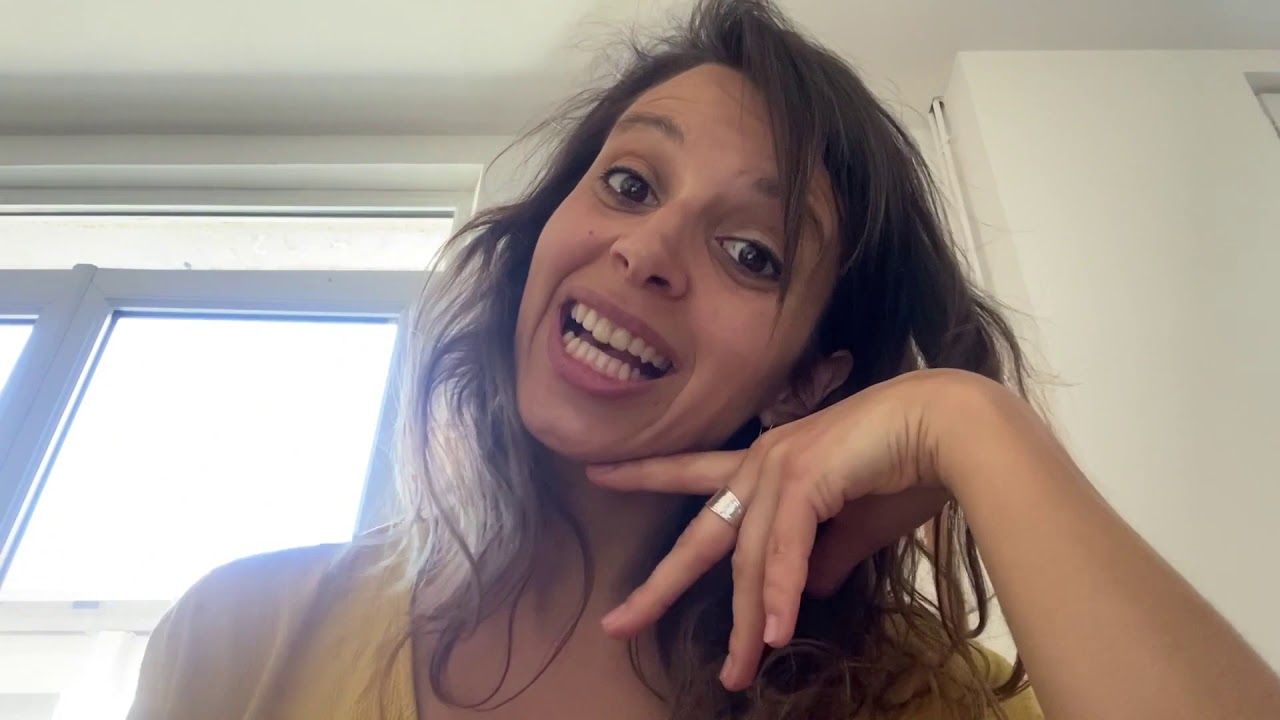 Hoax song ou Je sache / Julia Orcet