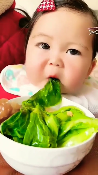cute baby lucu makan sayur lahap banget #bayilucu #makansayur #bayimakansayur