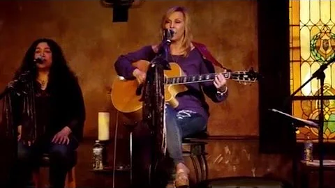 Hummingbird - written by Gary Hannan & Julianne An...