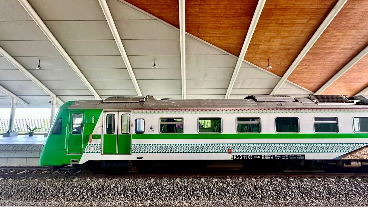 KERETA BANDARA K.A BIAS - Termurah dari Solo ke Bandara Adi Soemarmo