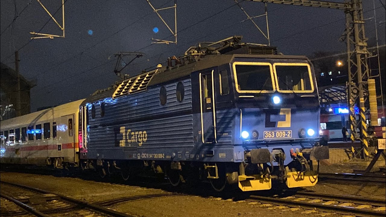 Vlaky Praha Hlavní nádraží 19.11.2025