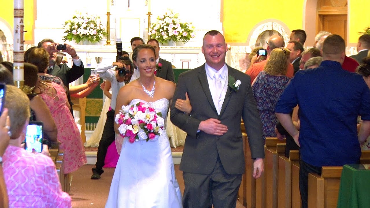 AJ’s Photography video highlights at The Roselawn from Jessica Anson & Adam Scott’s wedding