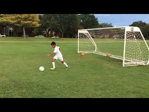 Real Madrid Foot Scout - Back Heel Challenge