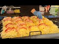 japanese street food - hiroshima style okonomiyaki 広島風お好み焼き