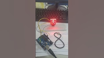 D11019219曾姵穎8*8 LED矩陣小綠人動畫倒計時