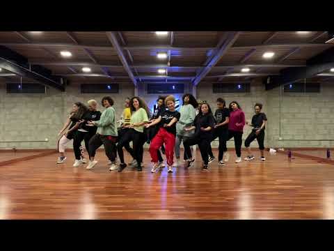Daffy & Flipperachi - Yolo | MOVE Studio