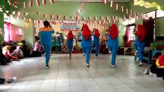 Juara 1 lomba senam dgn alat Porseni IGTKI-PGRI nasional