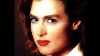 Simone - مش نظرة وابتسامة