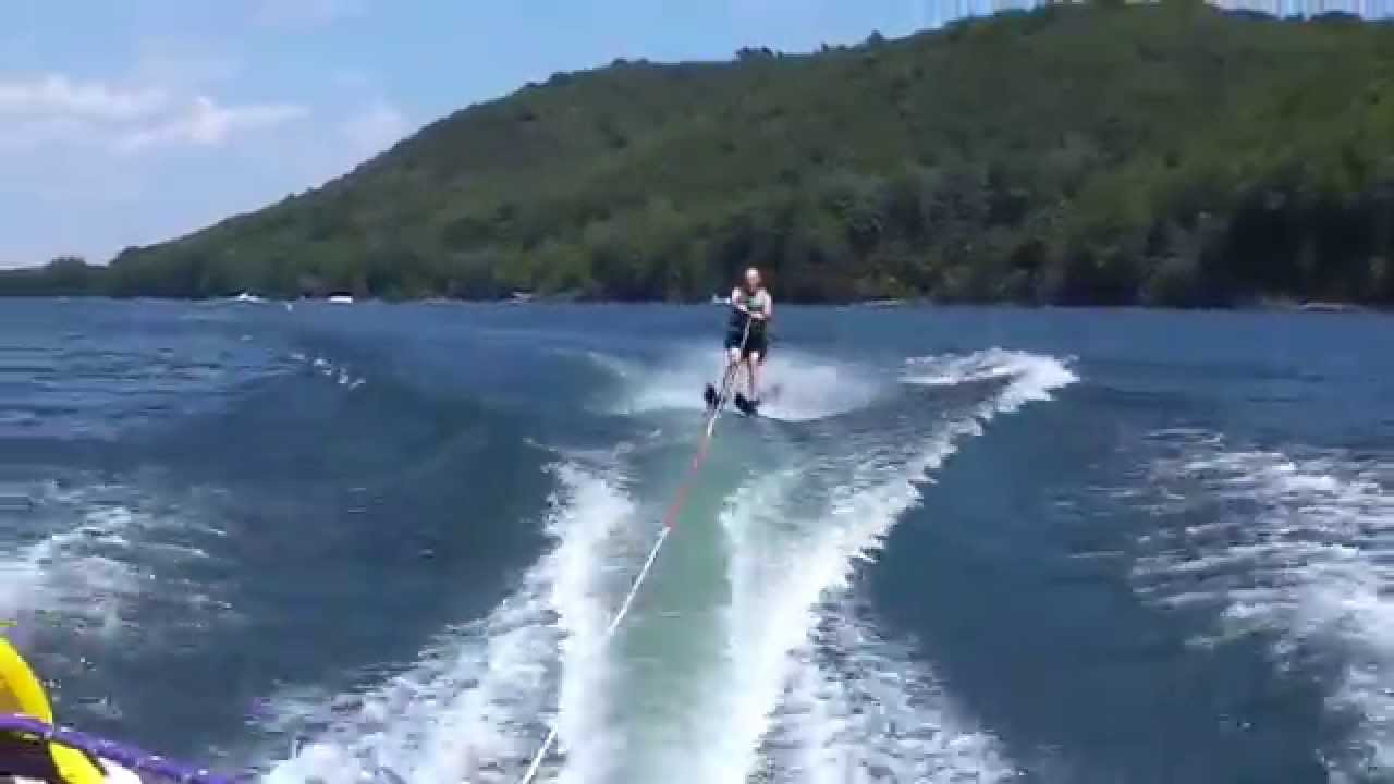 Skiing on Beltzville Lake, PA. YouTube