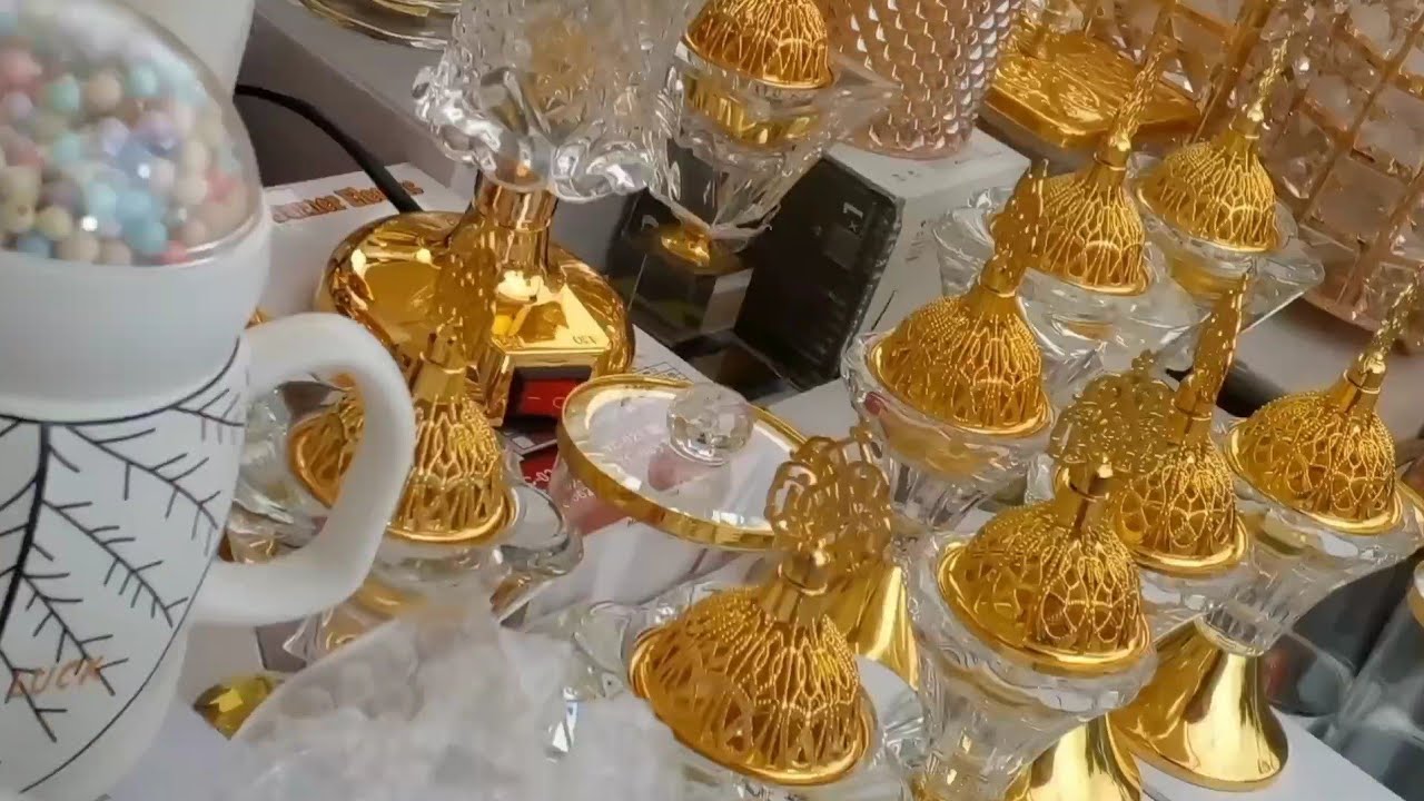 لزمنى نتهنا عليهم قبل ما نخرج منسيتكمش عملتلكم جولة فيه