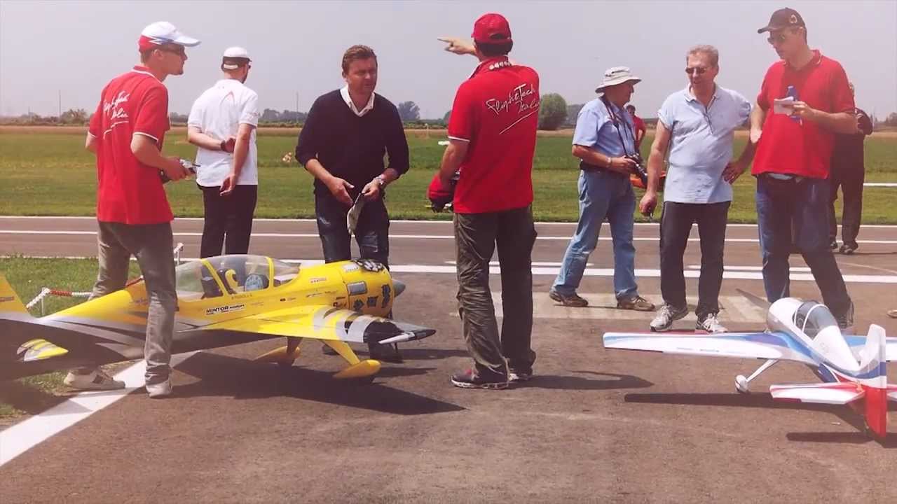 FlightTech - Ozzano Radio Model Show - Italy 2012 [HD]
