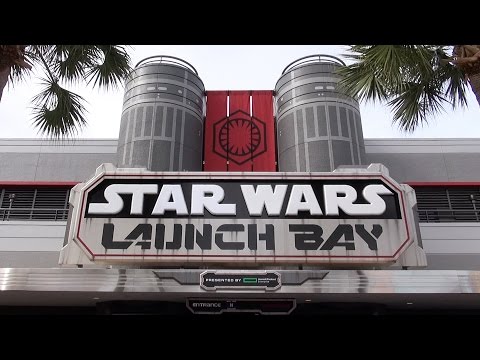 Star Wars Launch Bay at Disney's Hollywood Studios FULL Tour with Characters, Models, Merch