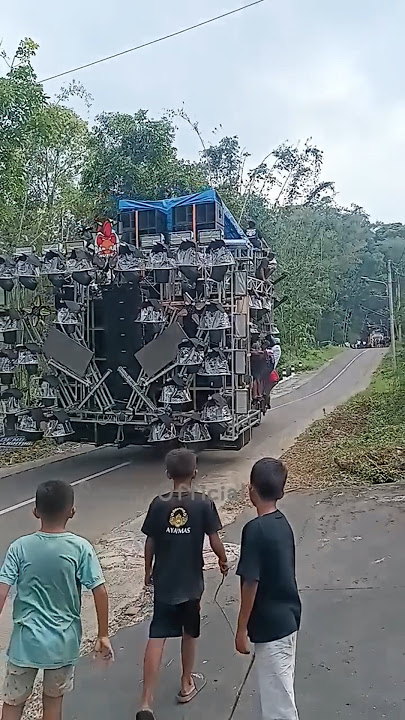 DARURAT MUSIC munuju start karnaval kenongo sumbersuko #shortvideokarnaval #darurataudio