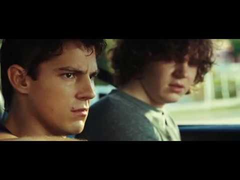 RENDIRSE JAMAS -  Tyler en pelea de trafico contra 3 oponentes