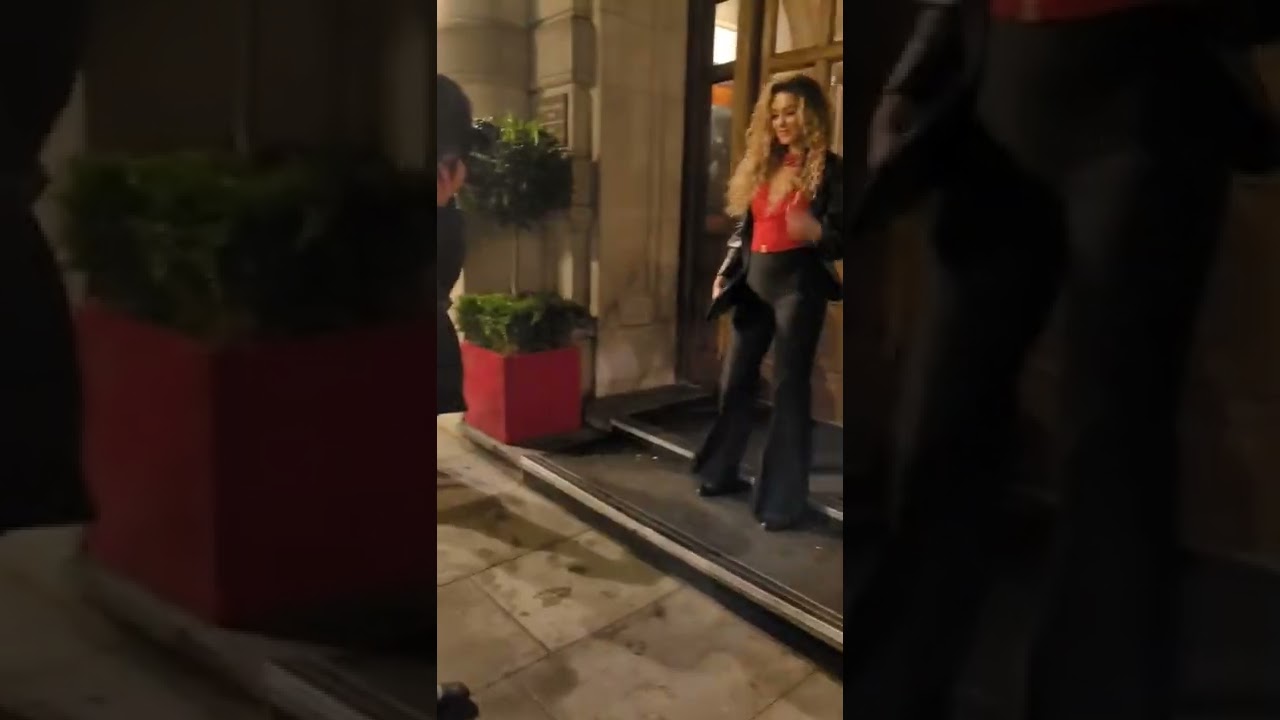 London Fashion Week AW22 