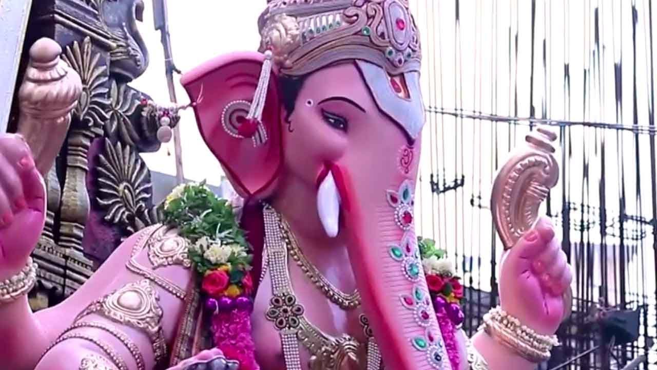 Aala Vajat Gajat Nachat  Ganesh Chaturthi Special  Ganpati Songs   Full Video Song