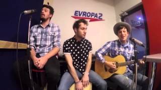 LIGHT & LOVE - True (E2 UNPLUGGED)