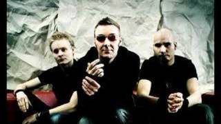 Watch Poets Of The Fall Clevermind video