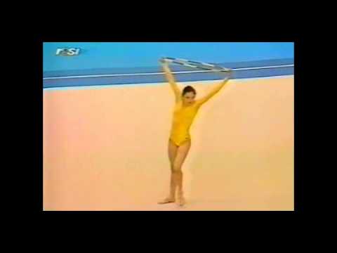 Anelia Ralenkova WCh Strasburs 1983 EF Hoop 