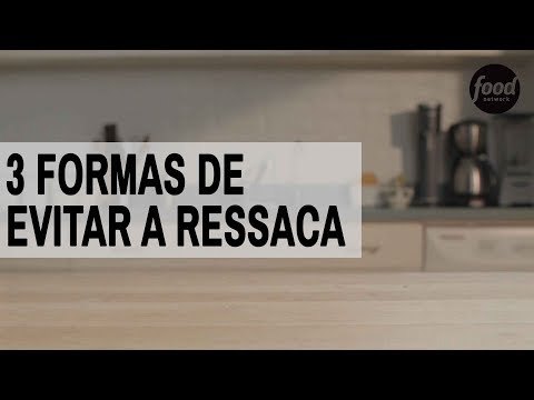 Vídeo: Como Despejar uma Bebida Guiness Bass Preto e Castanho: 7 Passos