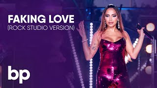 Anitta - Faking Love (feat. Saweetie) [ROCK STUDIO VERSION] (Live in Miley’s New Year’s Eve Party)