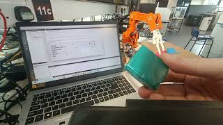 Qt GUI controlled robot arm to implement a colour sorting system (Mechatronics FYP)