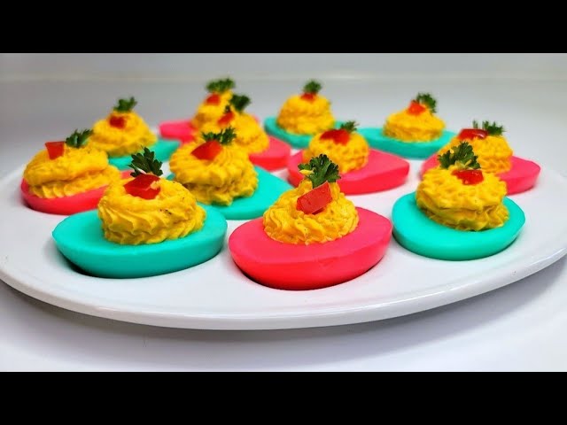 Avocado Deviled Eggs Christmas Trees with Rubbermaid TakeAlongs -  Courtney's Sweets