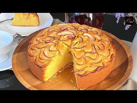 Video: Apple Corn Cake With Cheese