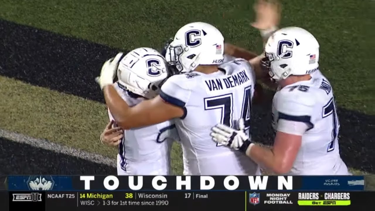 Uconn vs Vanderbilt THRILLING Ending | 2021 College Football