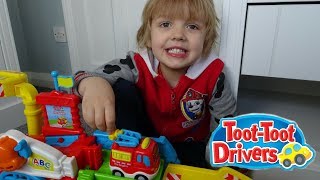 Playing with the Vtech Toot-Toot Drivers Fire Station - Oscar&#39;s Toybox