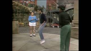 Sesame Street - The Double Dutch Jumpers Do Various Jumprope Tricks 1980 Hq