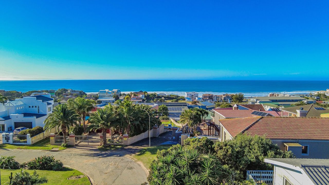 Wavecrest, Jeffreys Bay, Home & Hectare