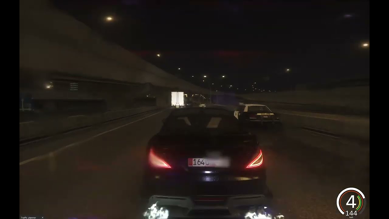 Mercedes-Benz CLS 63 AMG aggressive night drive