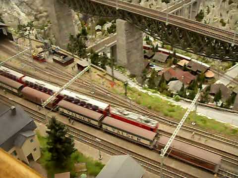 Modellbahn im Museum , video von 2014 - YouTube