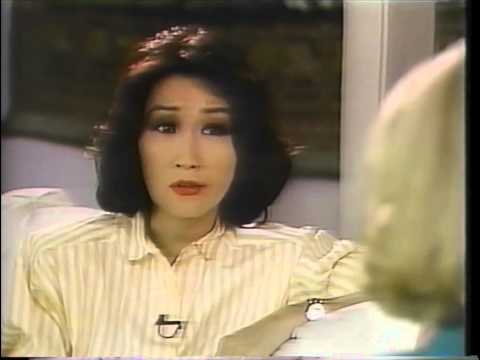 Cybill Shepherd Face To Face Connie Chung/ Listen to the Moonlighting podcast here: playpodca.st/mtp